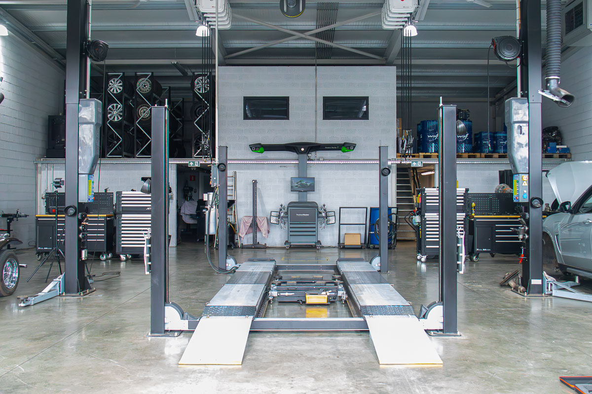 Garage Car Check Center gelegen in Mol